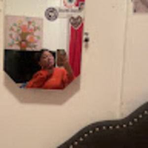 Meet your Posher, Lizbeth